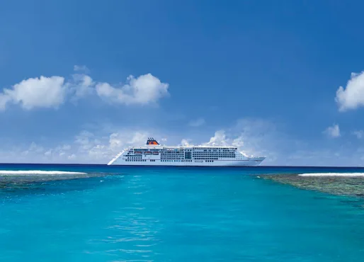 hapag-lloyd-cruises-luxe-europa2-001