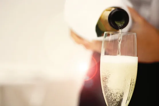 seabourn-encore-champagne-001