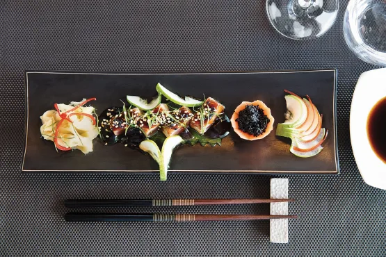 hapag-lloyd-cruises-europa2-restaurant-sakura-001