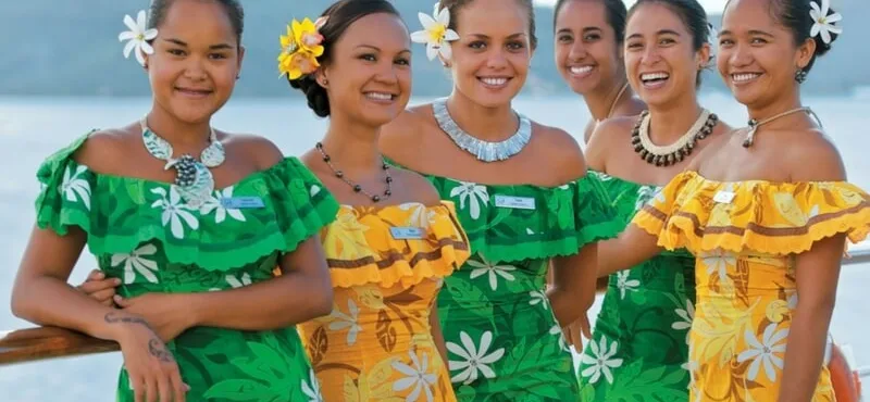 paul-gauguin-cruises-gaugines-001