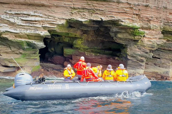 seabourn venture zodiac drive 003