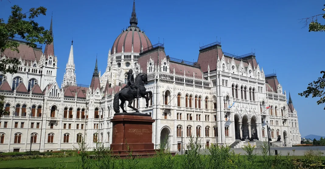 ama-donau-fjvd-boedapest-029