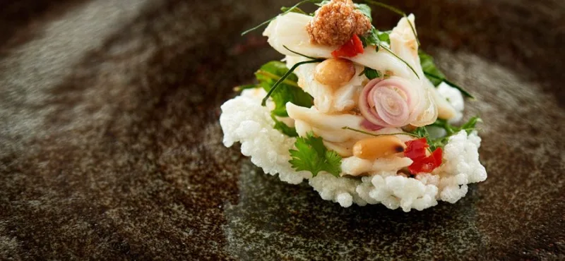 Crab-on-crunchy-rice-cake