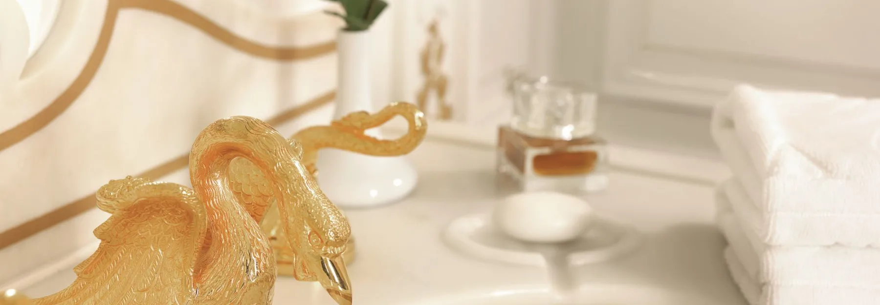 SeaCloud_LuxuryOwnersCabin_No1_CatA_012