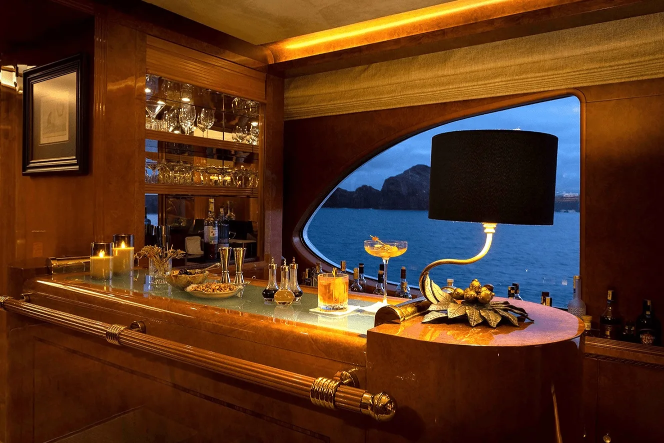 aqua expeditions aqua mare galapagos 008