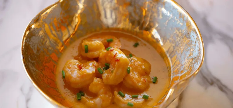 aqua expeditions aqua mare galapagos Encocado van garnalen