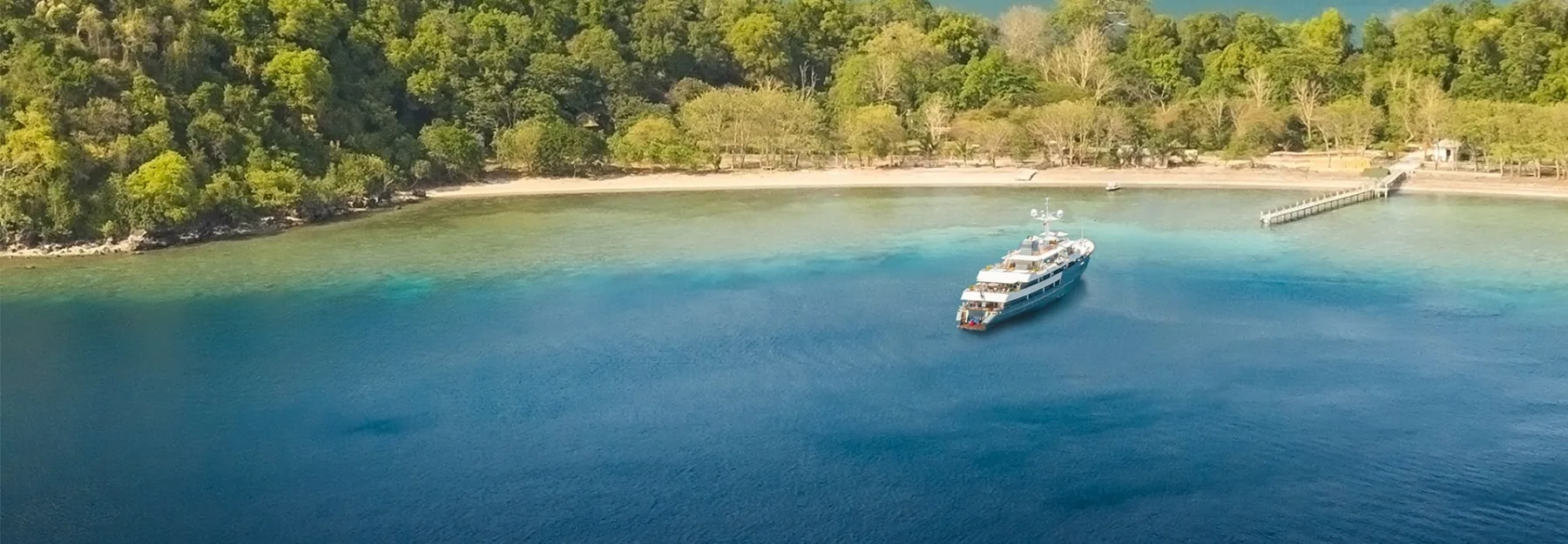 aqua expeditions indonesia 001