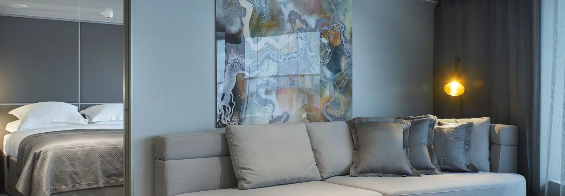 SE-Grand Panorama Suite_ Scenic Eclipse II-003