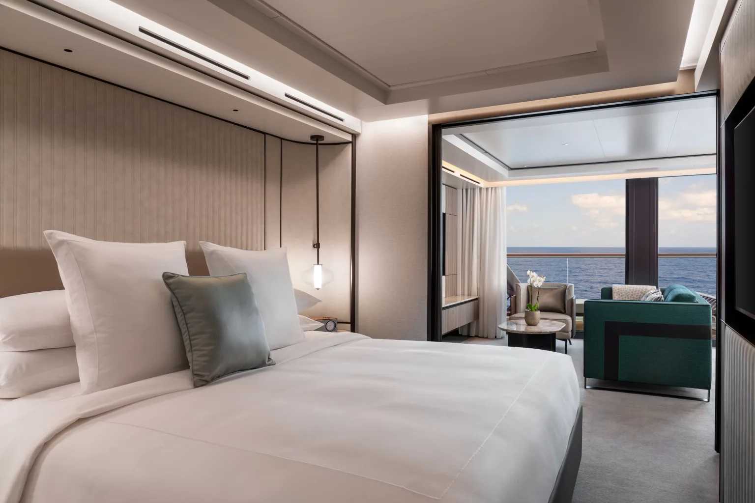 IL_2024_The Grand Suite_002