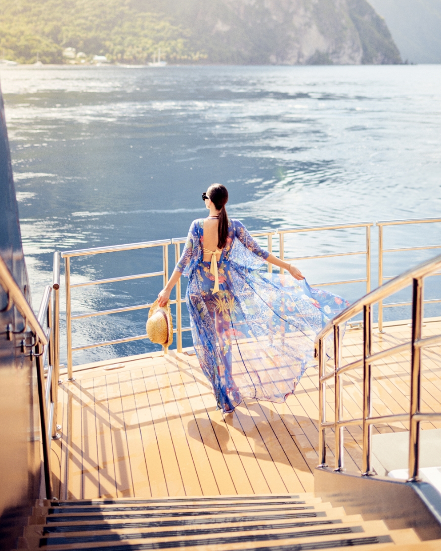 YachtsPage_YachtingLifestyle_5050_872x1090