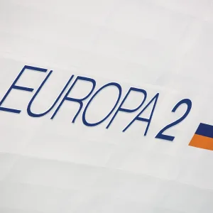 EUROPA 2 Schiff_Schriftzug_96dpi